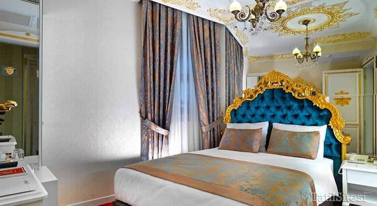 White Monarch Hotel